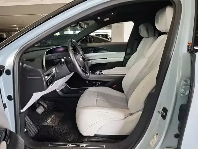 Cadillac IQ Ruige IQ Ruige 2022 rear-wheel drive long-range luxury version 2024 — миниатюра 4