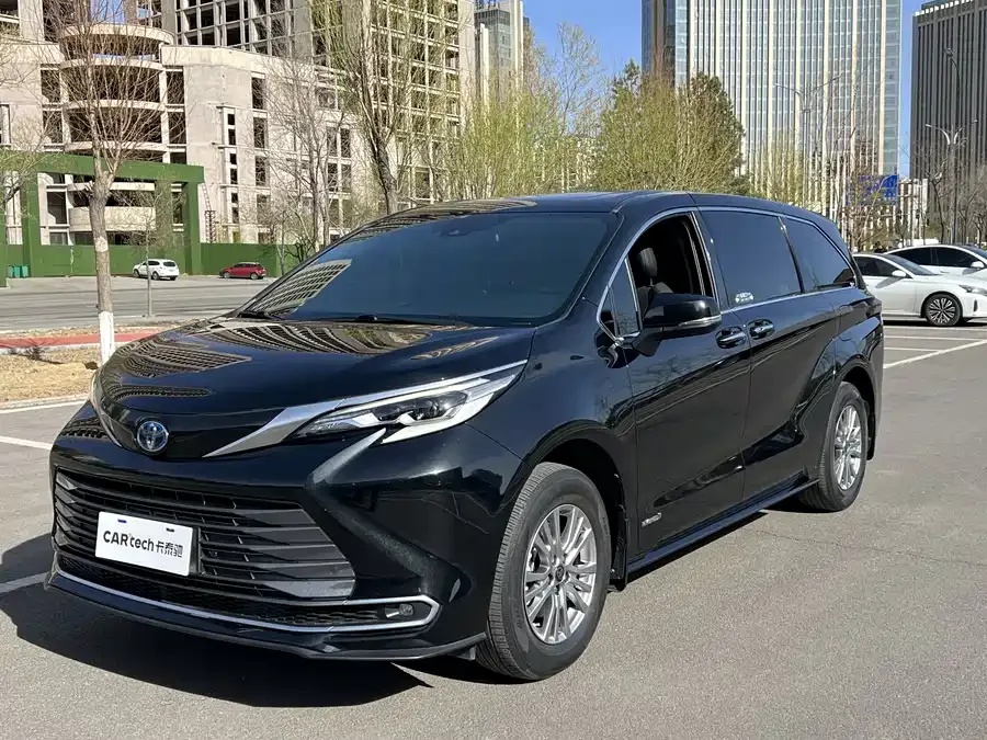 Toyota Sienna 2022