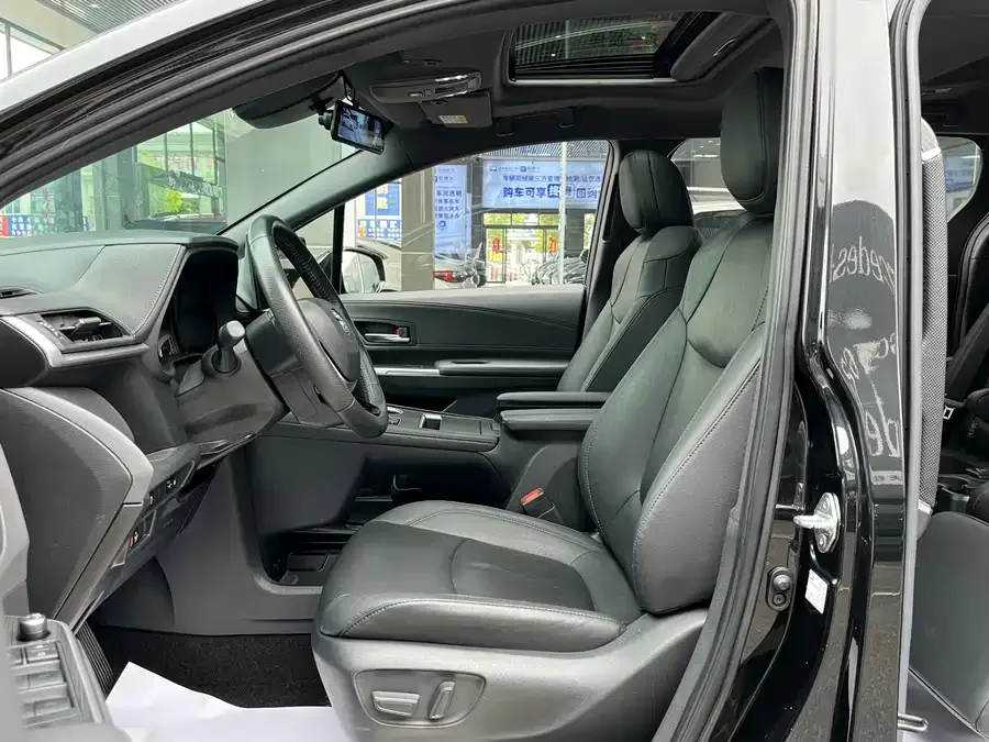 Toyota Sienna SIENNA 2021 2.5L Hybrid Supreme Edition 2022 — миниатюра 2