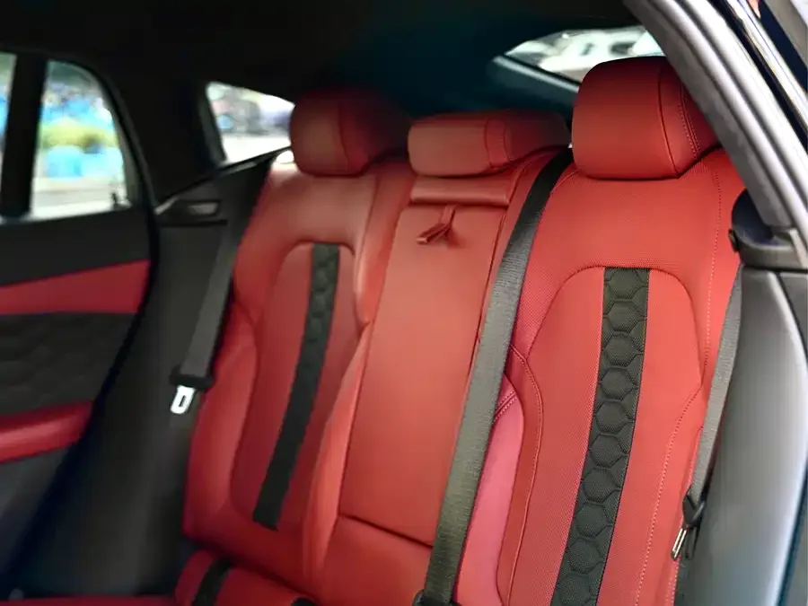 BMW X6 M BMW X6 M 2022 X6 M 2022 — миниатюра 3