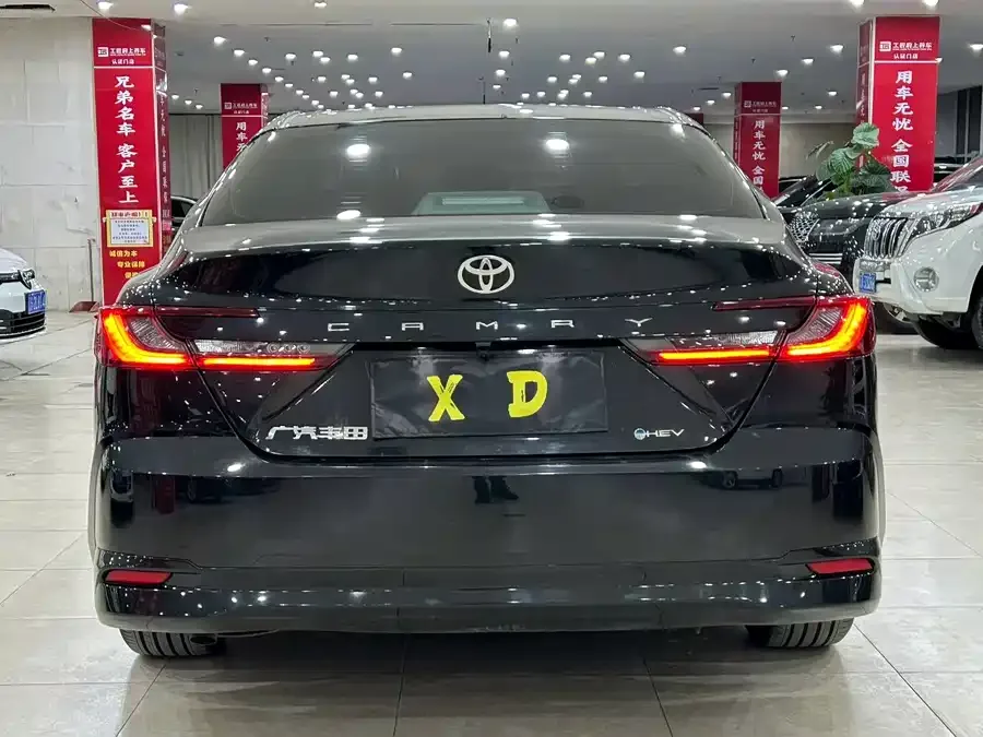 Toyota Camry Camry 2024 Hybrid 2.0HE Elite Edition 2025 — миниатюра 5