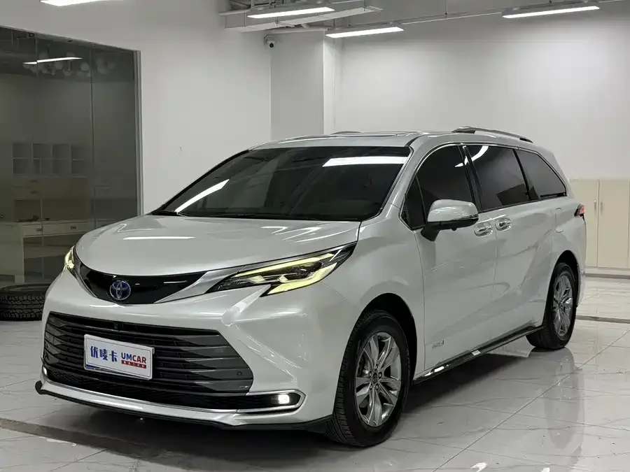 Toyota Sienna 2022