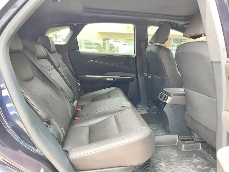 Lexus RX 2023 350h 4WD Pure Edition 2024 — миниатюра 3