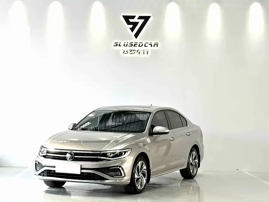 Volkswagen Bora 2023