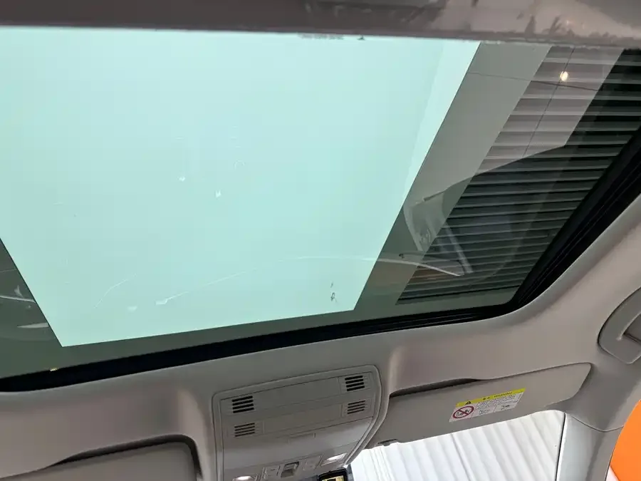 Volkswagen Bora Bora 2023 200TSI DSG Smart Edition 2022 — миниатюра 5