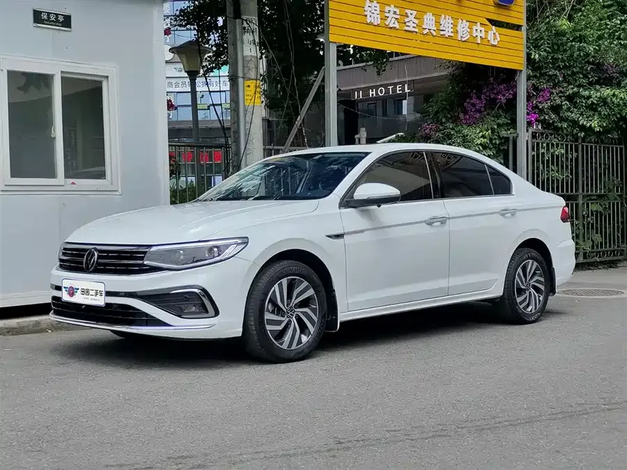Volkswagen Bora 2024