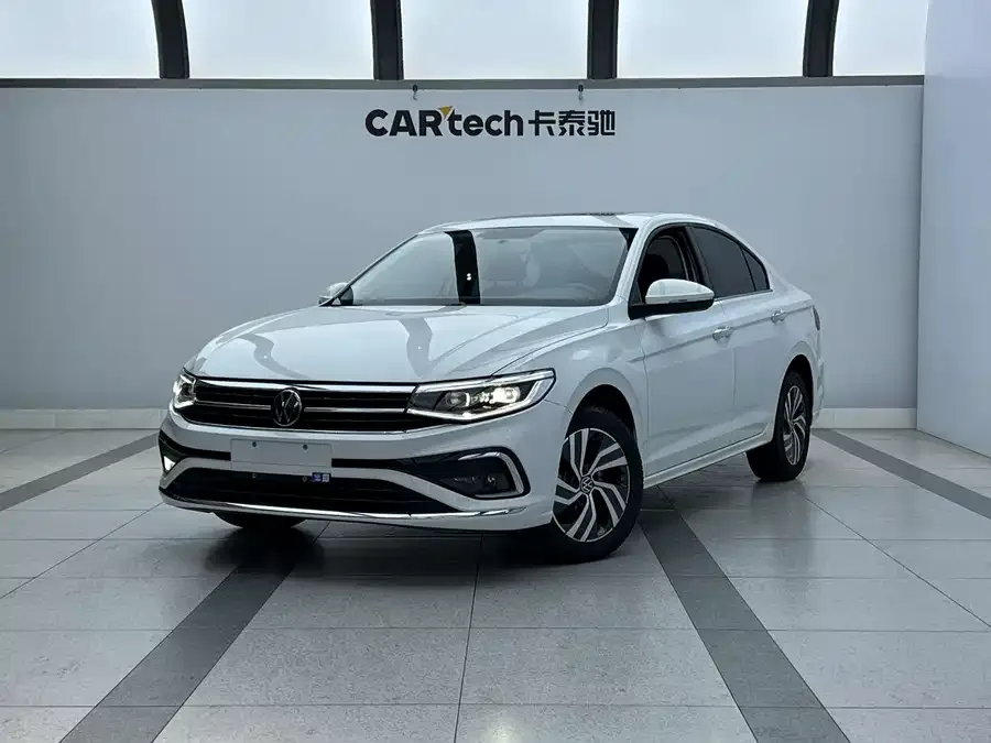Volkswagen Bora 2023