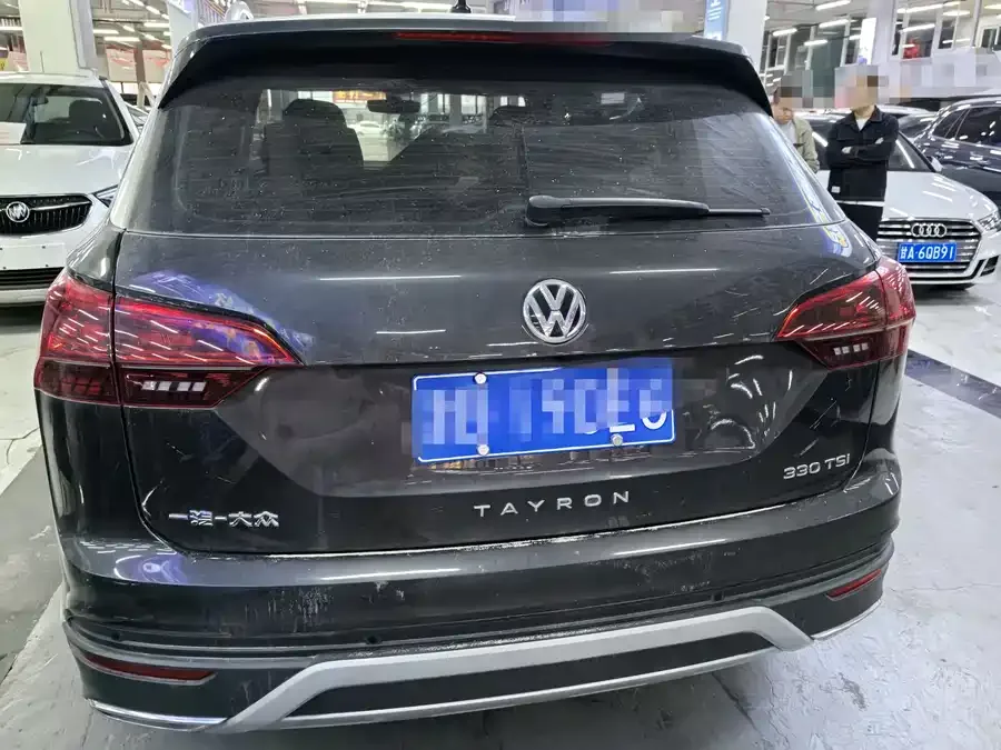 Volkswagen Tayron Tanyue 2022 330TSI 2WD Luxury Smart Edition 2022 — миниатюра 2