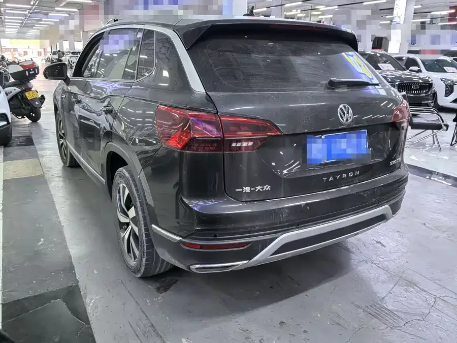 Volkswagen Tayron Tanyue 2022 330TSI 2WD Luxury Smart Edition 2022 — миниатюра 4