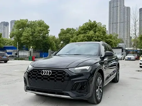 Audi Q5L 2025 buy in Moscow