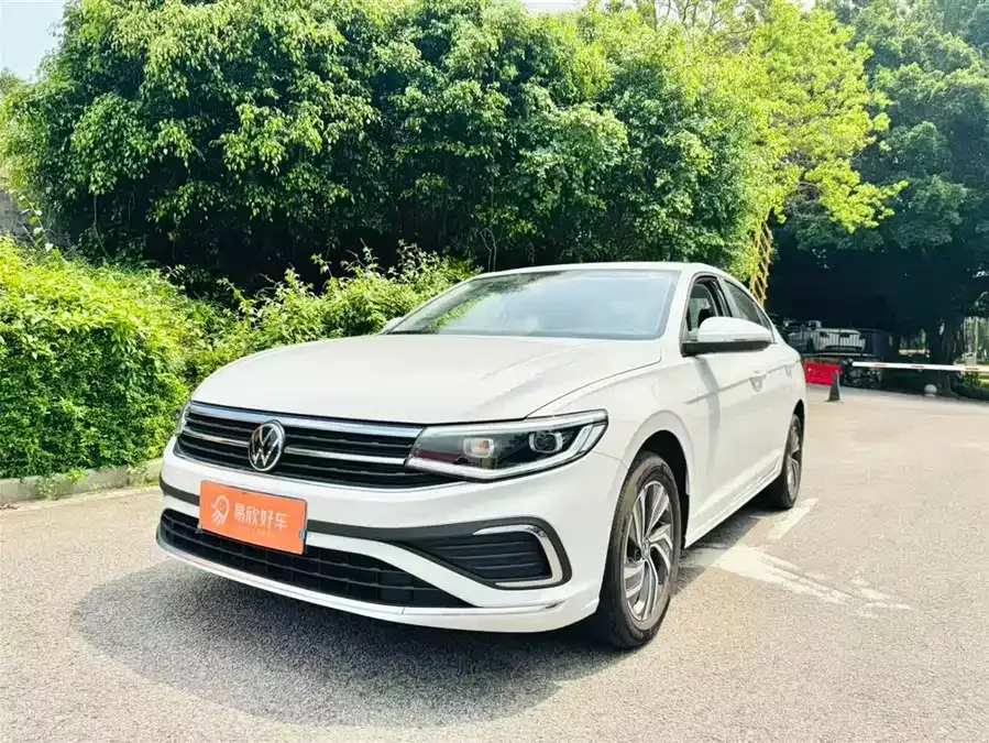 Volkswagen Bora 2025