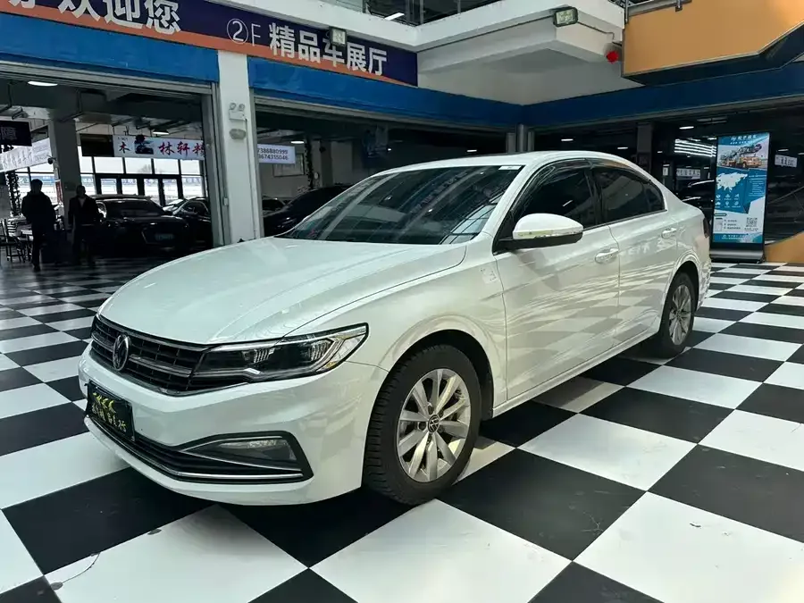Volkswagen Bora 2022
