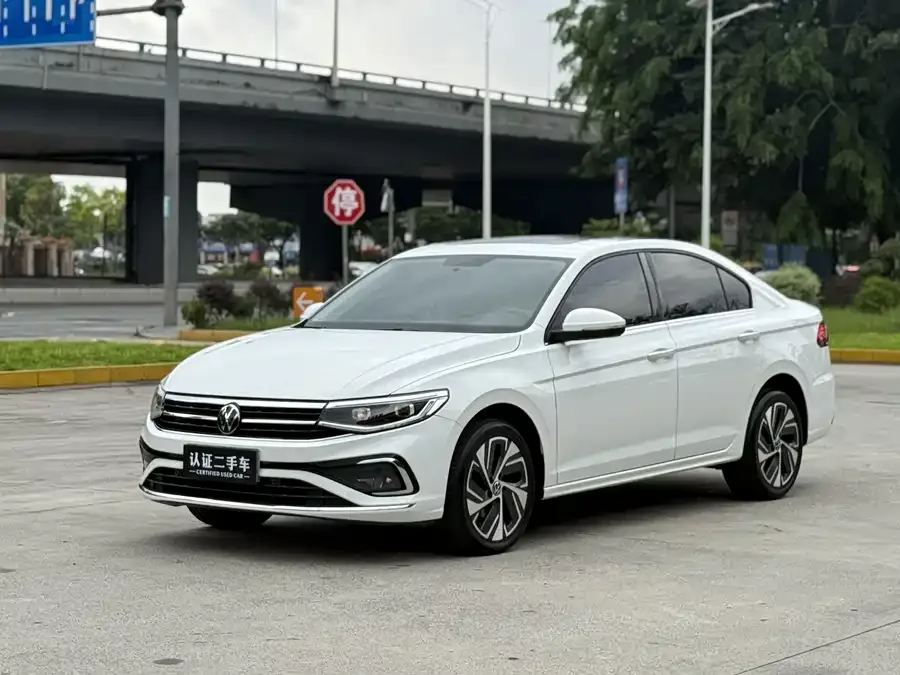 Volkswagen Bora 2023