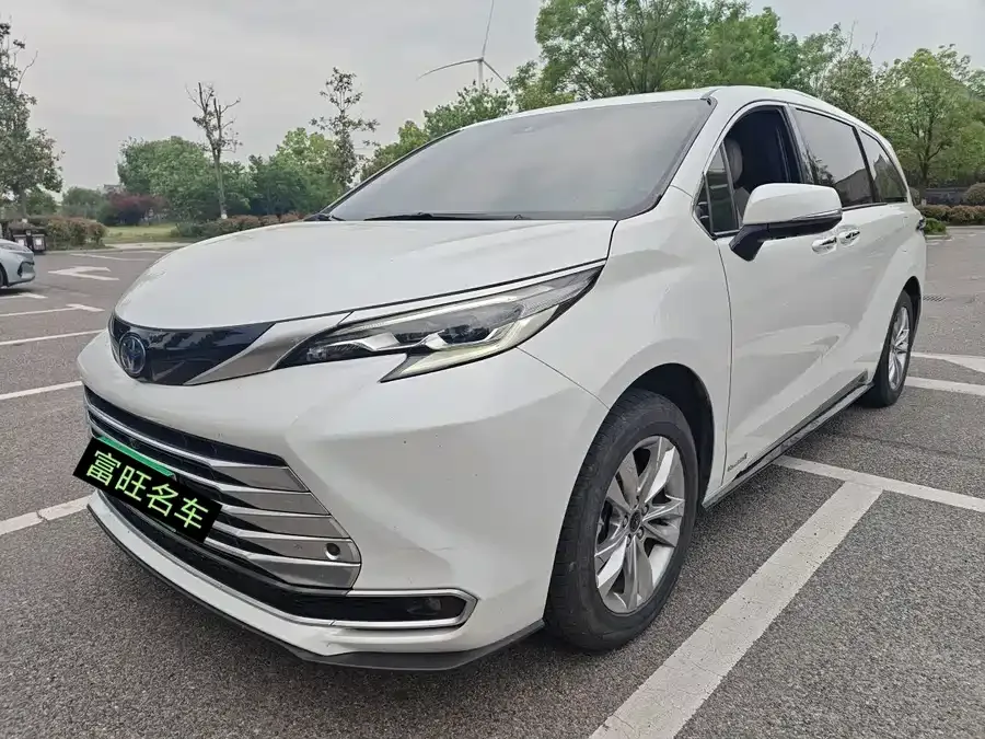 Toyota Sienna 2022