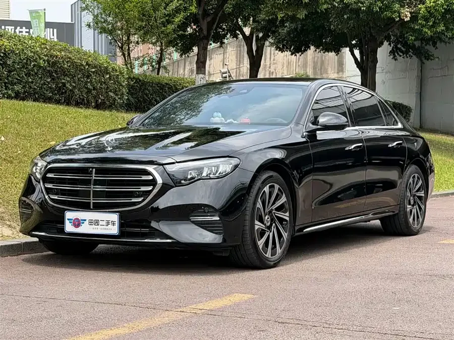 Mercedes-Benz E-Class 2024