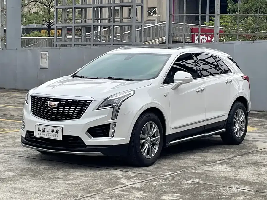 Cadillac XT4 2022 28T two-wheel drive fashion model 2022 — фото 1, купить с доставкой в Москву