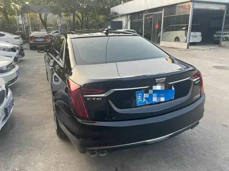 Cadillac CT6 2022 28T Fashion Edition 2022 — миниатюра 3
