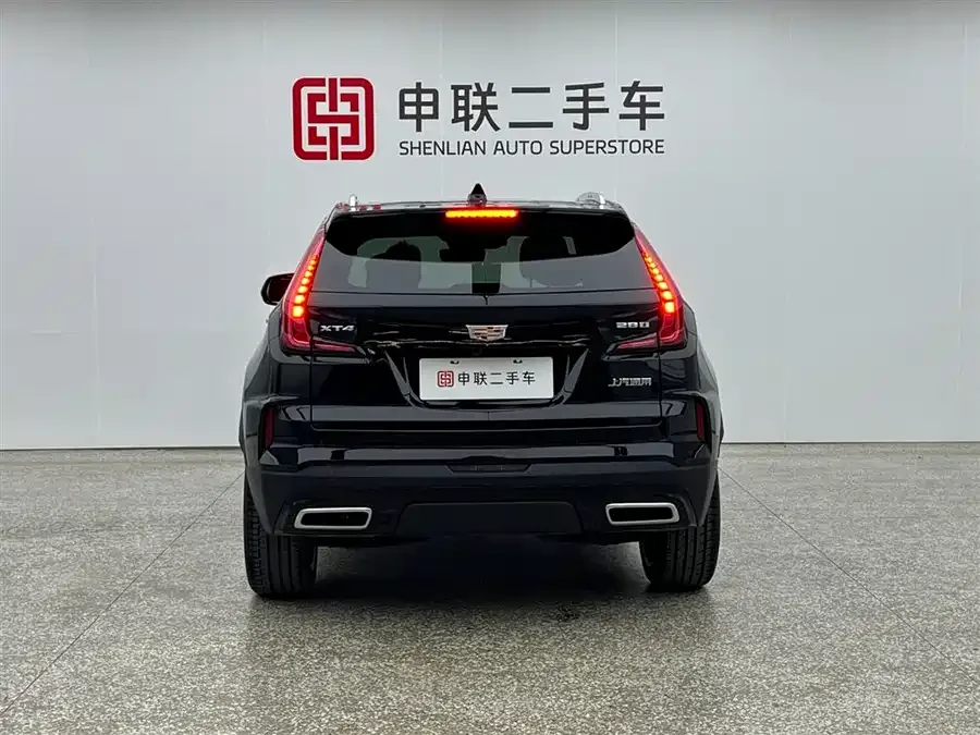 Cadillac XT4 2024 28T 2WD Premium Edition 2025 — миниатюра 5