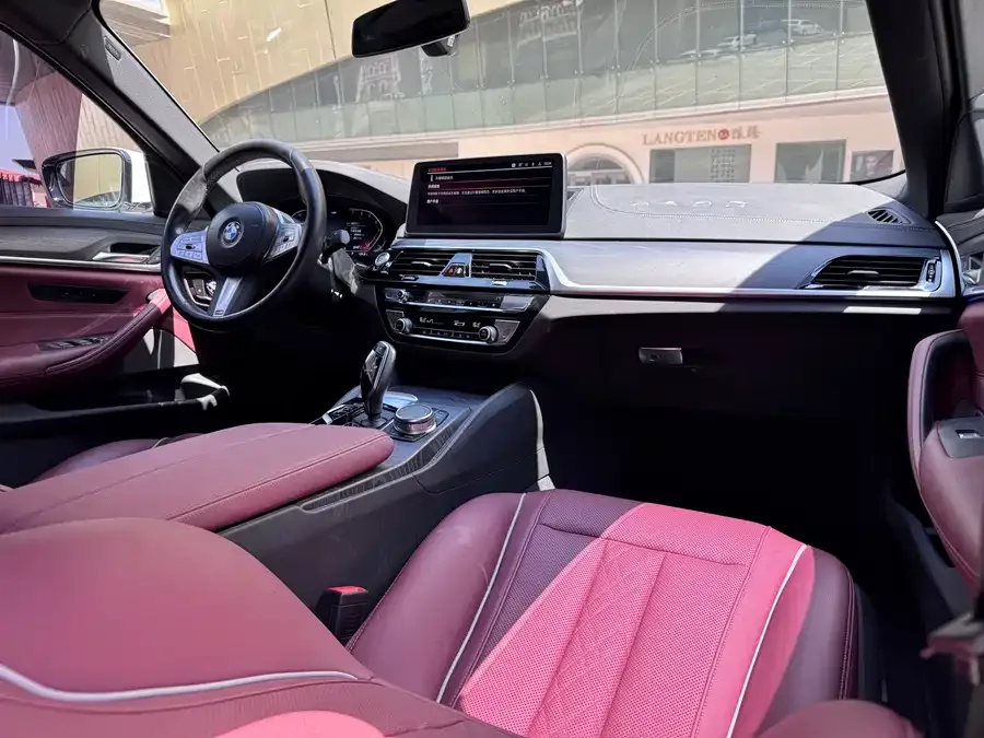 BMW 5 Series BMW 5 Series 2023 530Li Leading M Sport Package 2023 — миниатюра 4