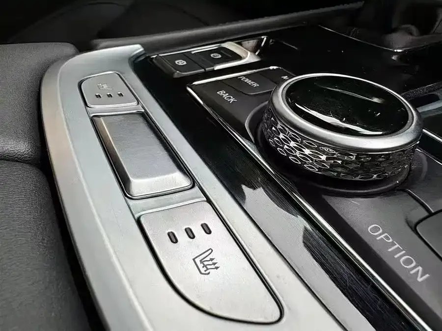 BAIC BJ40 Beijing Off-road BJ40 2023 2.0T Automatic 2WD City Hunter Edition Knight Edition 2022 — миниатюра 5