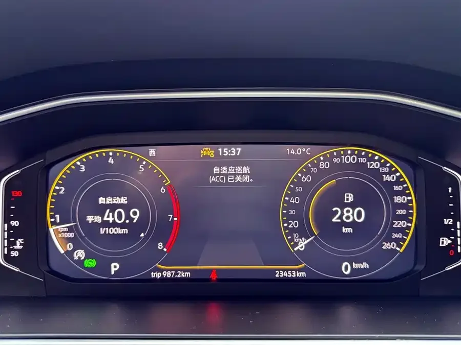 Volkswagen Tiguan L Tiguan L 2025 Outstanding Edition 330TSI Automatic 2WD Dragon Edition 2025 — миниатюра 4