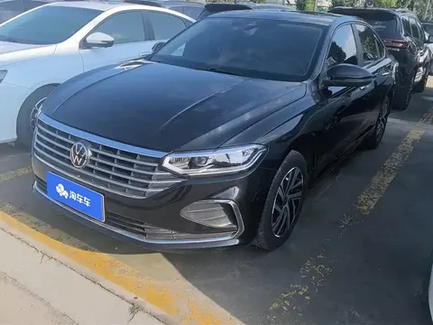 Volkswagen Lavida 2024 купить в Москве