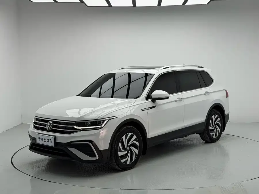Volkswagen Tiguan L 2023