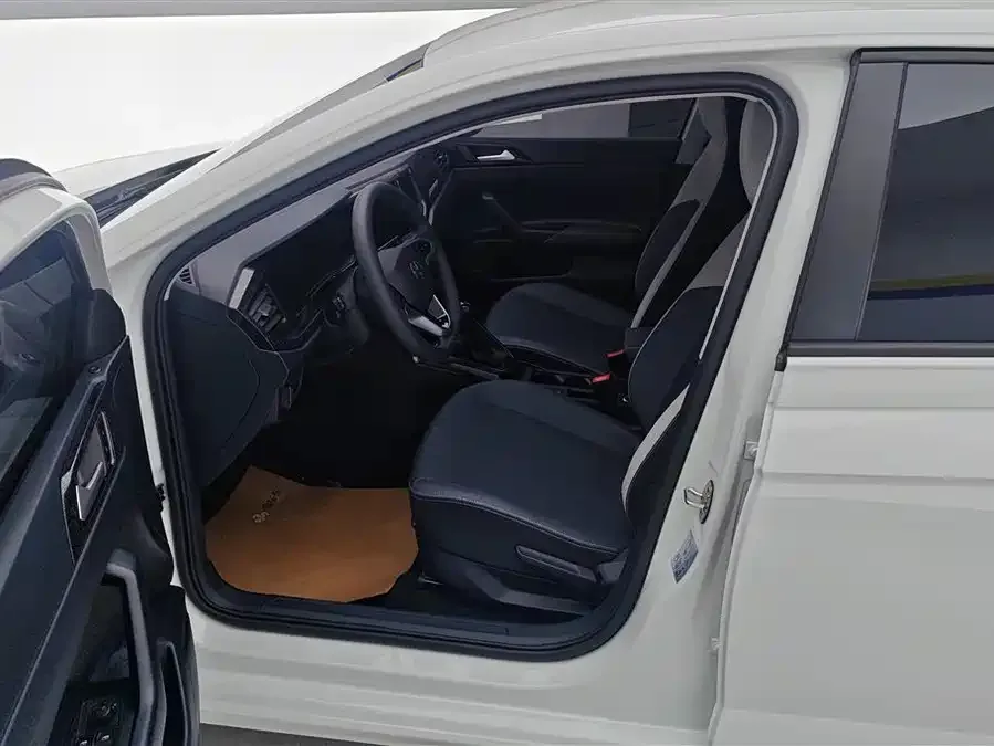Volkswagen Lavida Lavida 2025 New 1.5L Outstanding New Edition 2025 — миниатюра 3