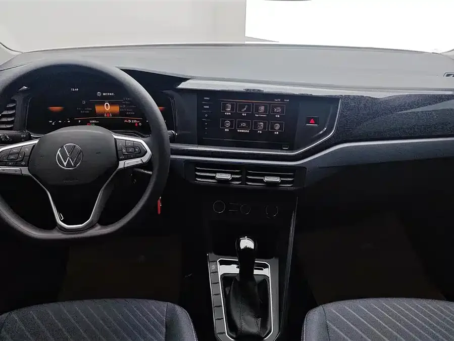 Volkswagen Lavida Lavida 2025 New 1.5L Outstanding New Edition 2025 — миниатюра 4