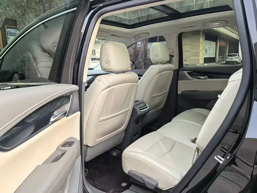 Cadillac XT6 2022 2.0T 7-seat 4WD luxury model 2024 — миниатюра 2