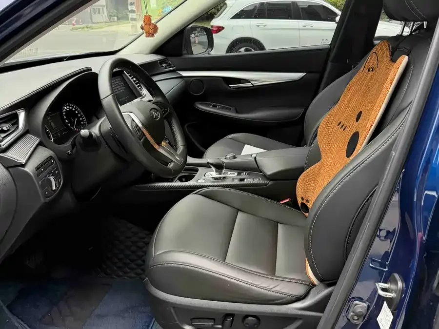 Infiniti QX50 2022 2.0T 2WD Fashion Edition 2022 — миниатюра 2