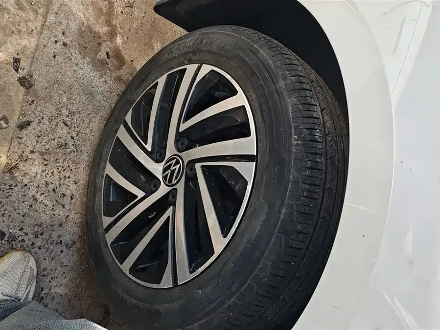 Volkswagen Lavida Lavida 2024 1.5L Automatic 5 Million Edition 2024 — миниатюра 2