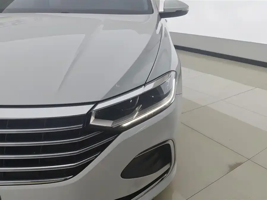 Volkswagen Lavida Lavida 2023 280TSI DSG Full Edition 2023 — миниатюра 5