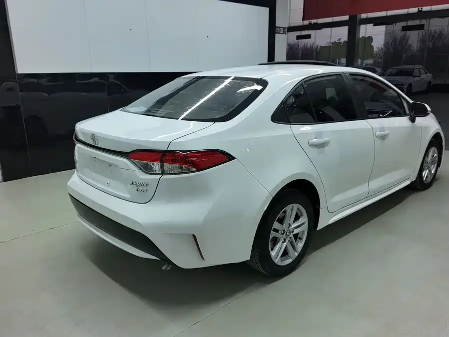 Toyota Levin 2022 Lelink 185T CVT Luxury Edition 2022 — миниатюра 2