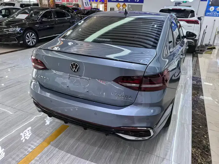Volkswagen Lavida Lavida 2023 280TSI DSG Starry Sky Edition 2022 — миниатюра 2