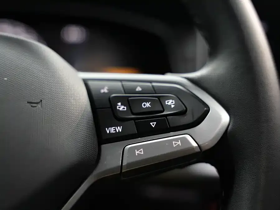 Volkswagen Lavida Lavida 2024 300TSI DSG Starry Sky Full Edition 2023 — миниатюра 2