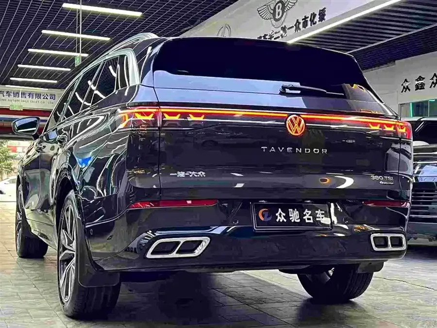 Volkswagen Tavendor 2023 Lanxun 380TSI 4WD R-Line Touring Edition 2023 — миниатюра 3