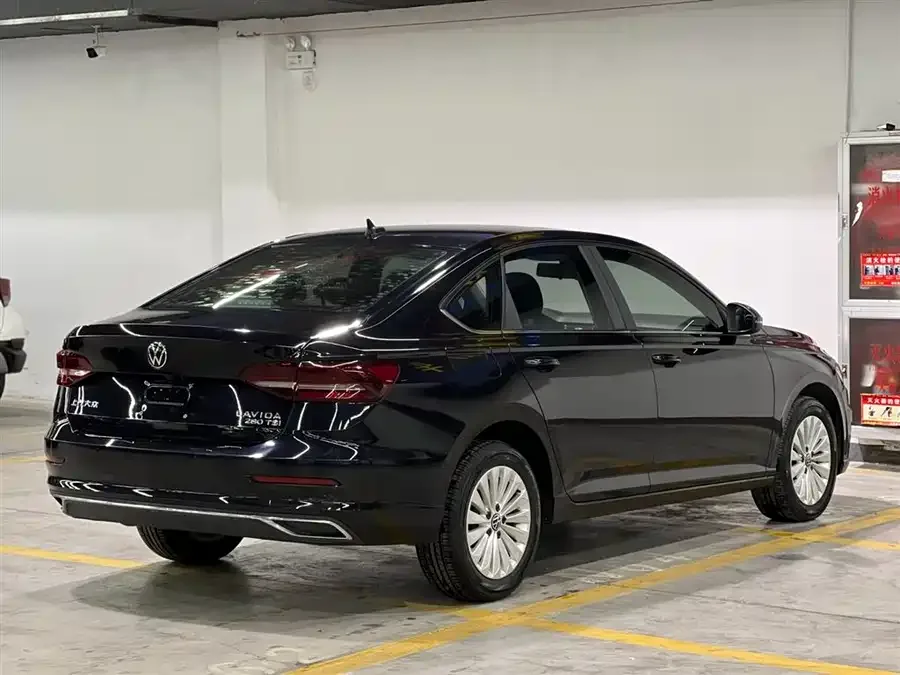 Volkswagen Lavida Lavida 2022 280TSI DSG Comfort Edition 2022 — миниатюра 2