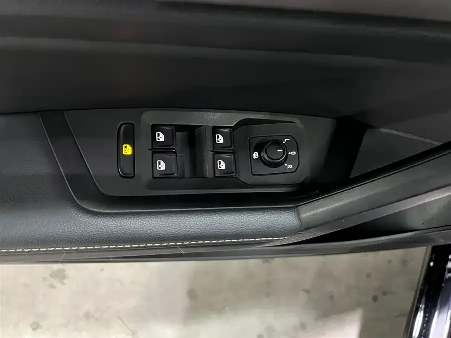 Volkswagen Lavida Lavida 2022 280TSI DSG Comfort Edition 2022 — миниатюра 3