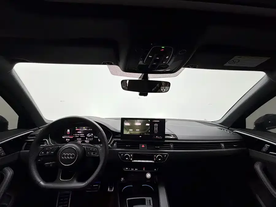 Audi a4 l 2024 40 TFSI luxury and dynamic model 2023 — миниатюра 3