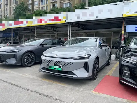 Changan UNI-V Smart Electric iDD 2024 buy in Moscow