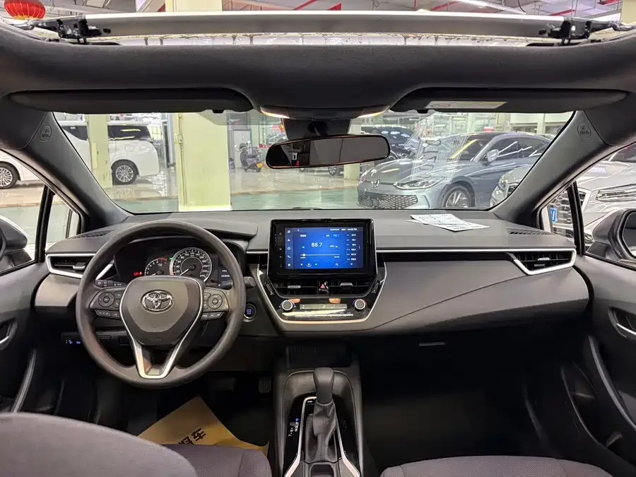 Toyota Levin 2022 Lelink 185T CVT Luxury Edition 2022 — миниатюра 2
