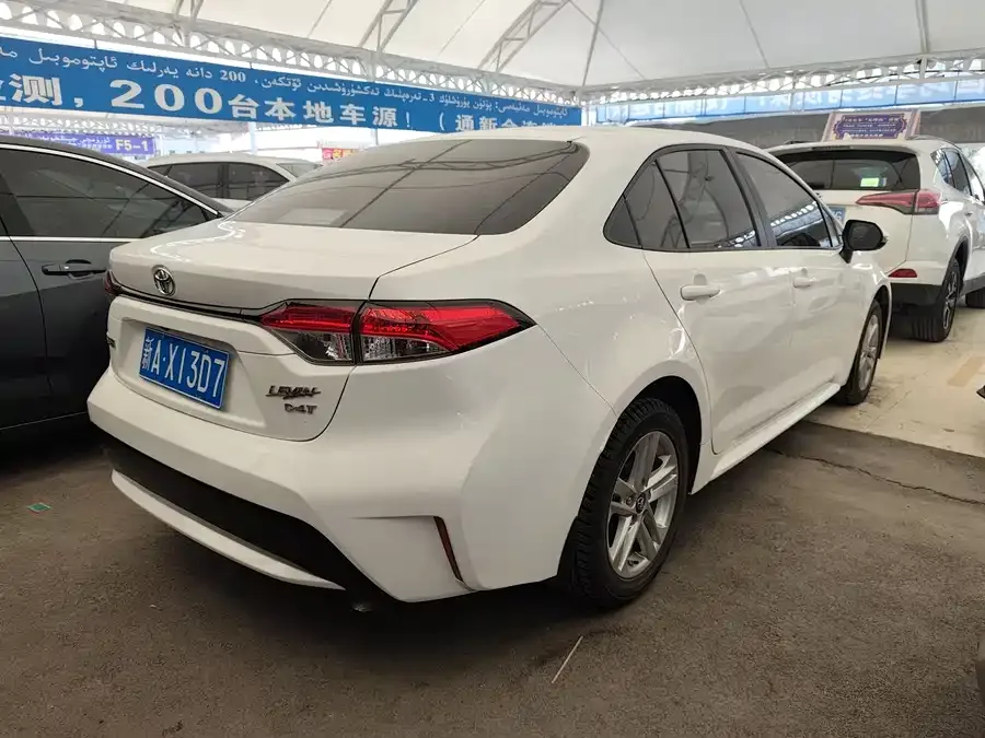 Toyota Levin 2022 Lelink 185T CVT Luxury Edition 2022 — миниатюра 3