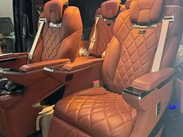 Rhine Cars Rhine Traveler Rheinland Traveler 2023 2.0T Masterpiece Edition 2024 — миниатюра 2
