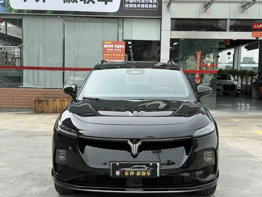 Voyah Courage Lantu Zhiyin 2024 4WD Global Edition 2025 — миниатюра 2