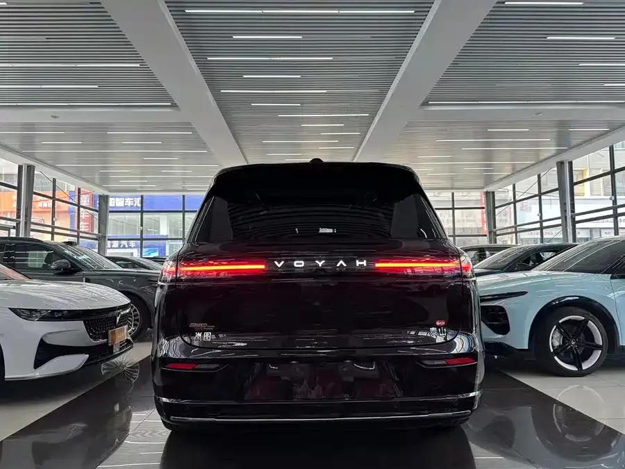 Voyah Taishan Voyah Taishan 2026 Max+ 2025 — миниатюра 2