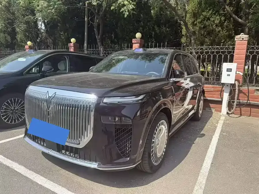 Voyah Taishan 2025