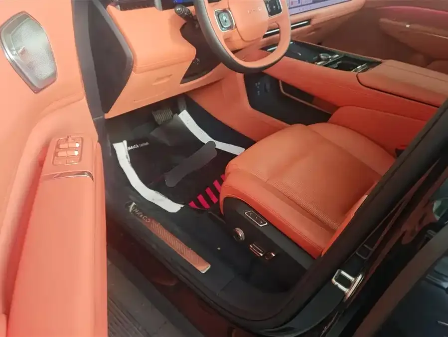Lynk & Co 900 Lynk & Co 900 2025 1.5T Ultra 6-seater 2025 — миниатюра 3