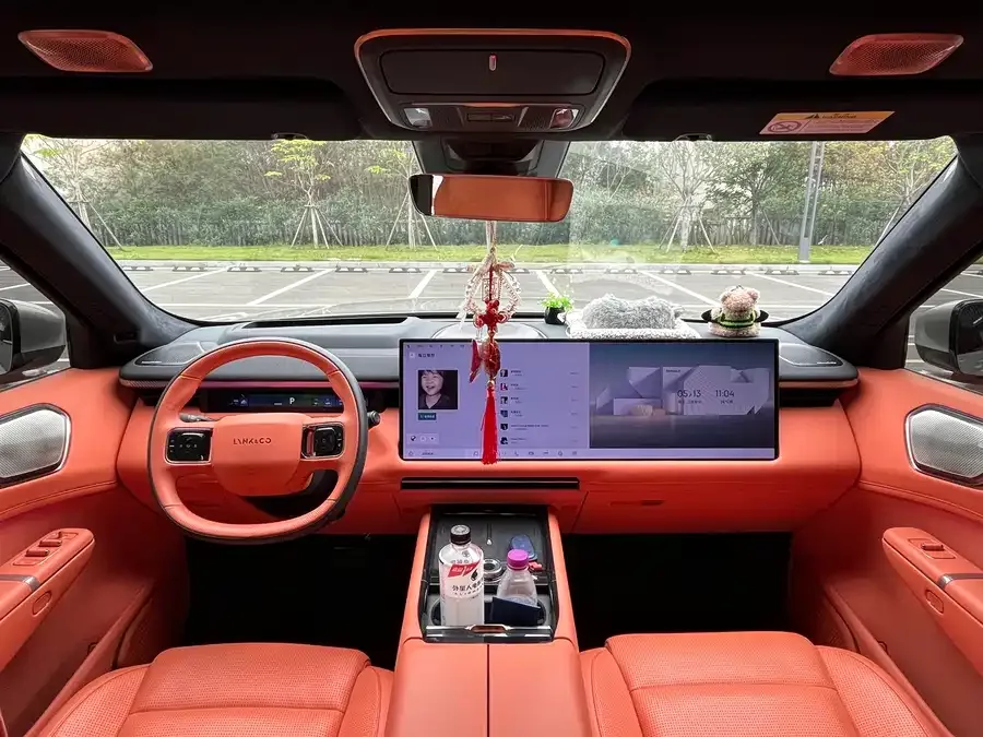 Lynk & Co 900 Lynk & Co 900 2025 1.5T Ultra 6-seater 2025 — миниатюра 2