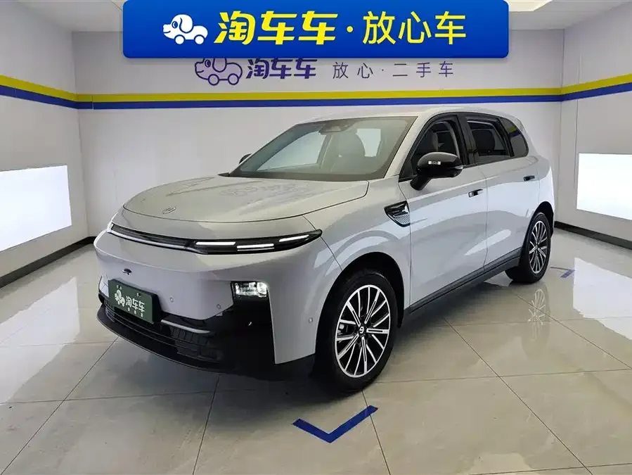 Leapmotor B10 2025